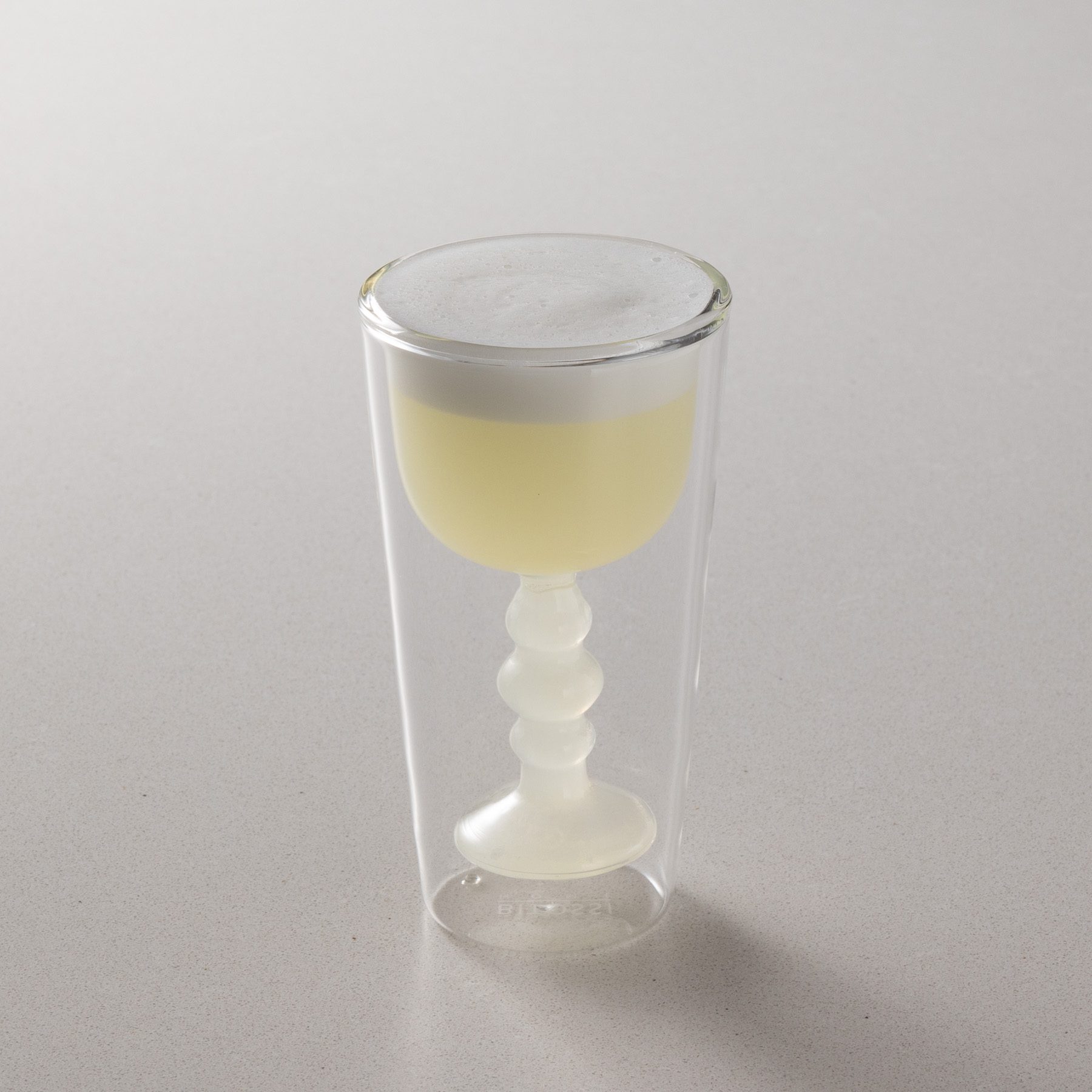 Grappa Sour cocktail